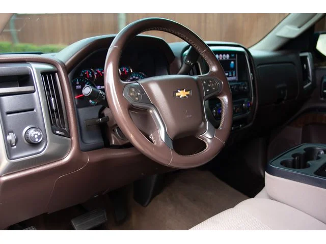 SEMINUEVOS CHEVROLET Silverado 1500 Crew Cab a Estados en autogozo