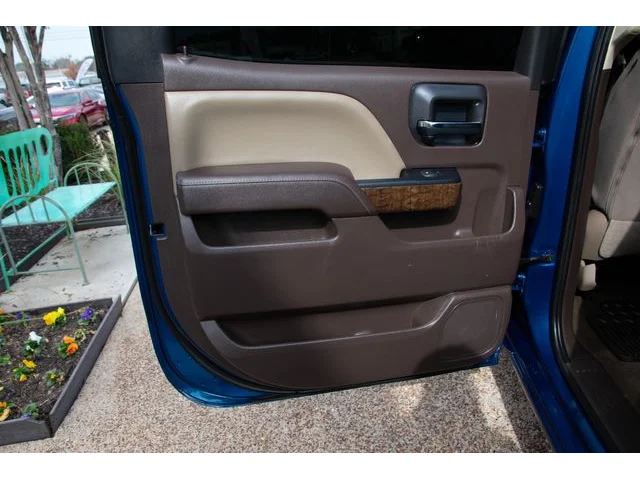SEMINUEVOS CHEVROLET Silverado 1500 Crew Cab a Estados en autogozo
