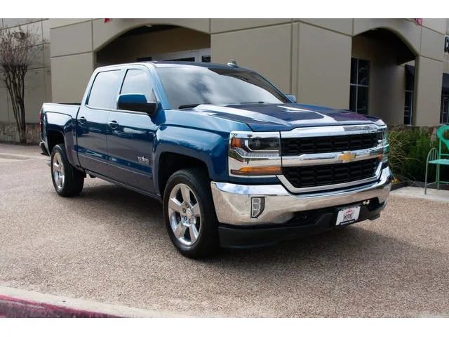SEMINUEVOS CHEVROLET Silverado 1500 Crew Cab a Estados en autogozo