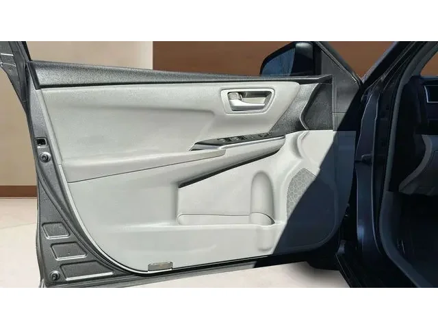 SEMINUEVOS TOYOTA Camry a Estados en autogozo