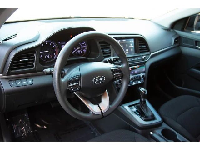 SEMINUEVOS HYUNDAI ELANTRA a Estados en autogozo