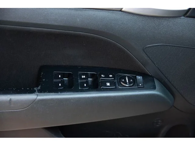 SEMINUEVOS HYUNDAI ELANTRA a Estados en autogozo