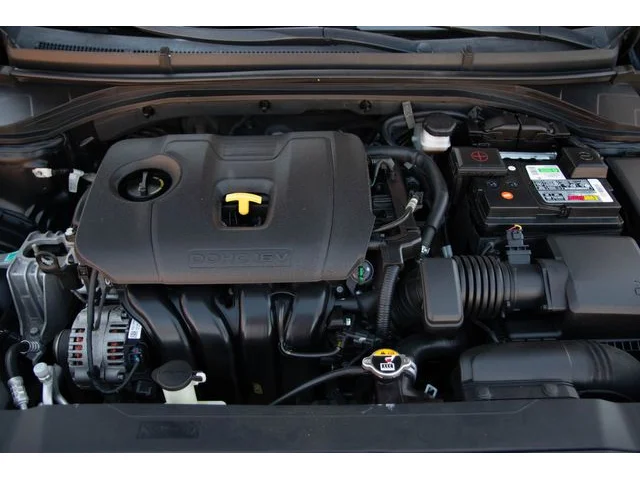 SEMINUEVOS HYUNDAI ELANTRA a Estados en autogozo