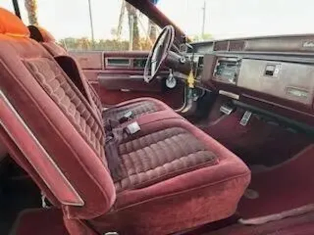 SEMINUEVOS CADILLAC DeVille a Estados en autogozo