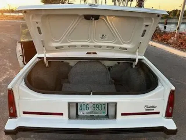SEMINUEVOS CADILLAC DeVille a Estados en autogozo