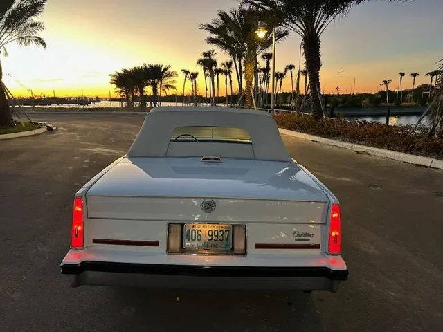 SEMINUEVOS CADILLAC DeVille a Estados en autogozo