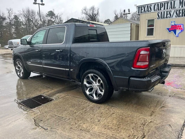 SEMINUEVOS RAM 1500 a Estados en autogozo