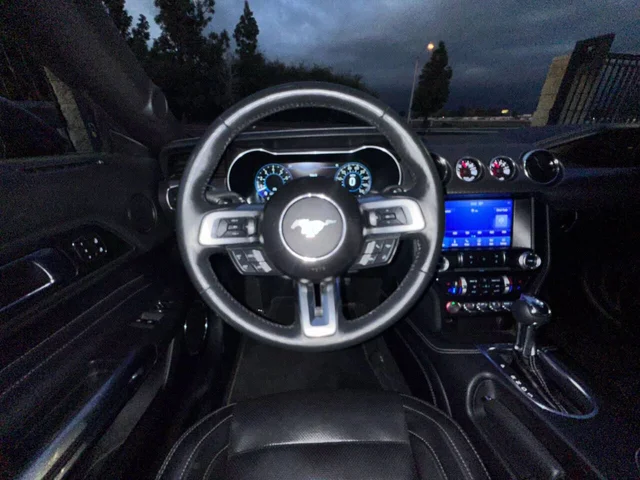 SEMINUEVOS FORD Mustang a Estados en autogozo