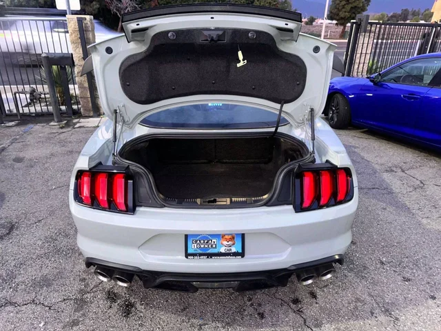 SEMINUEVOS FORD Mustang a Estados en autogozo
