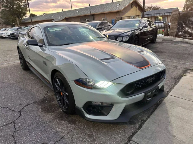SEMINUEVOS FORD Mustang a Estados en autogozo