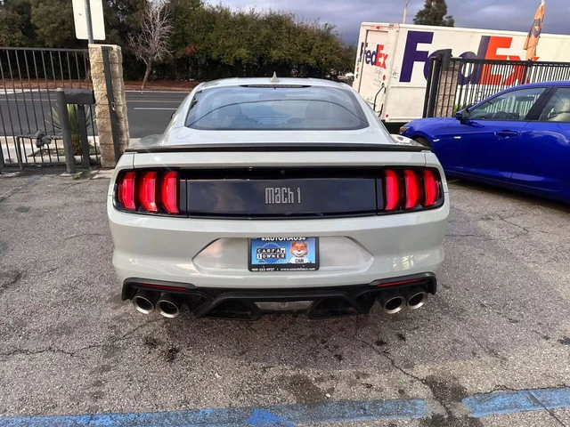 SEMINUEVOS FORD Mustang a Estados en autogozo