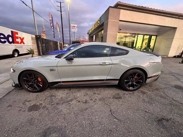 SEMINUEVOS FORD Mustang a Estados en autogozo