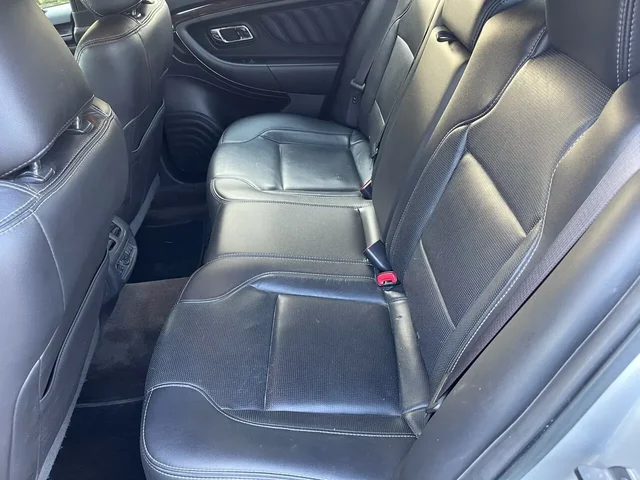 SEMINUEVOS FORD Taurus a Estados en autogozo