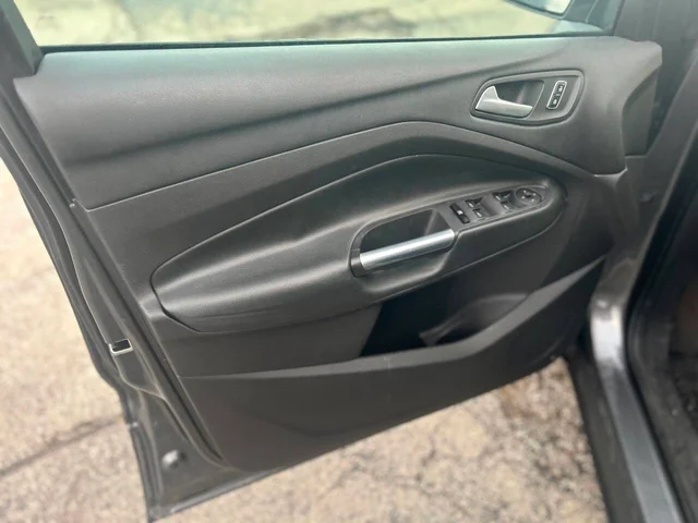 SEMINUEVOS FORD Escape a Estados en autogozo