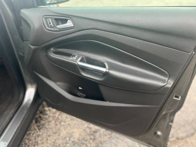 SEMINUEVOS FORD Escape a Estados en autogozo