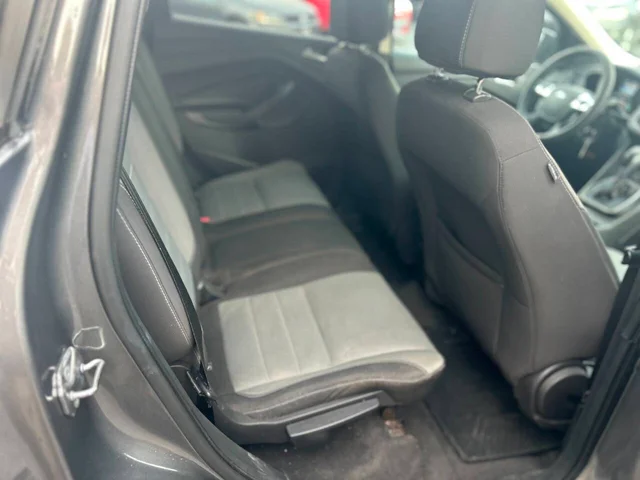 SEMINUEVOS FORD Escape a Estados en autogozo