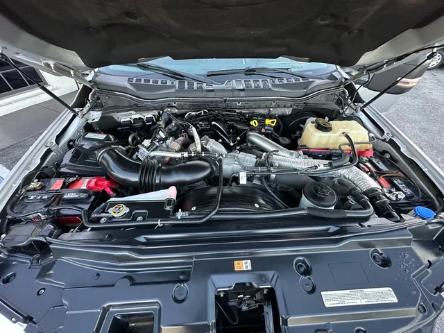 SEMINUEVOS FORD F-350 Super Duty a Estados en autogozo