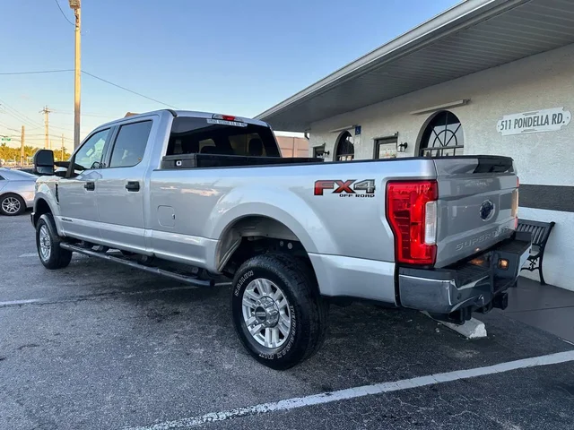SEMINUEVOS FORD F-350 Super Duty a Estados en autogozo