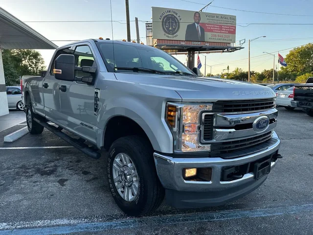 SEMINUEVOS FORD F-350 Super Duty a Estados en autogozo