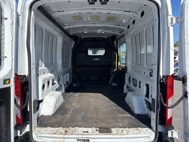 SEMINUEVOS FORD Transit a Estados en autogozo