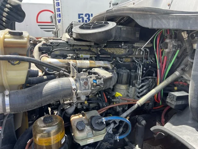 SEMINUEVOS FREIGHTLINER Cascadia a Estados en autogozo