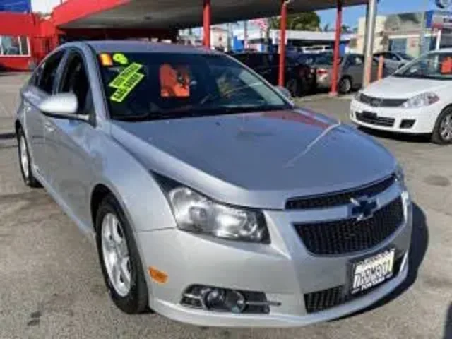 SEMINUEVOS CHEVROLET Cruze a Estados en autogozo Vehicle Image