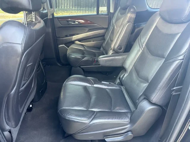SEMINUEVOS CADILLAC Escalade ESV a Estados en autogozo
