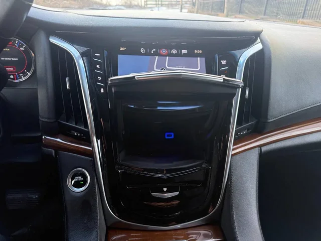 SEMINUEVOS CADILLAC Escalade ESV a Estados en autogozo