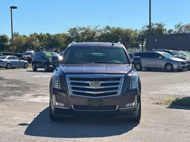 SEMINUEVOS CADILLAC Escalade a Estados en autogozo