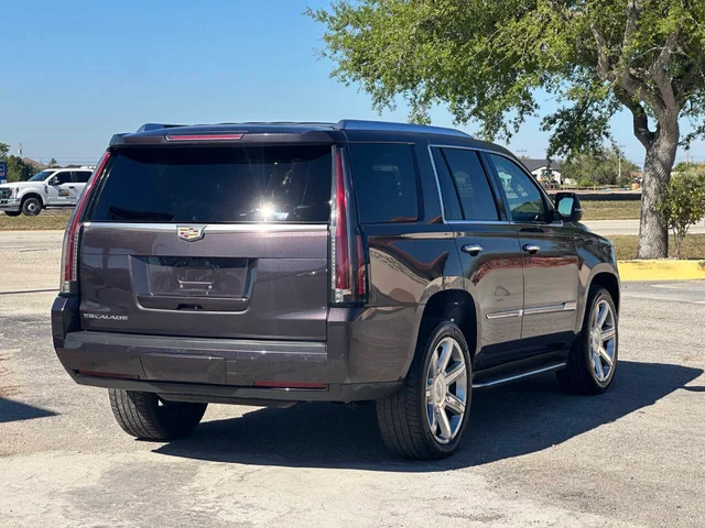 SEMINUEVOS CADILLAC Escalade a Estados en autogozo