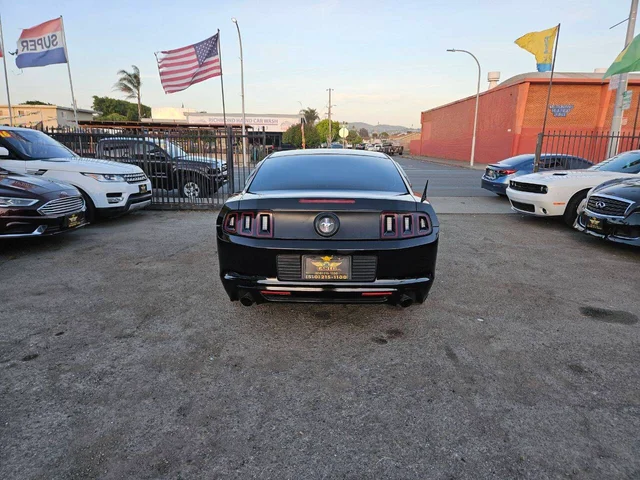 SEMINUEVOS FORD Mustang a Estados en autogozo