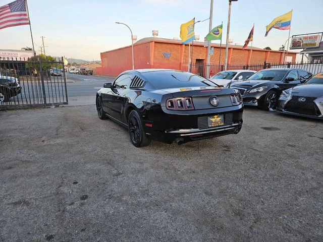 SEMINUEVOS FORD Mustang a Estados en autogozo