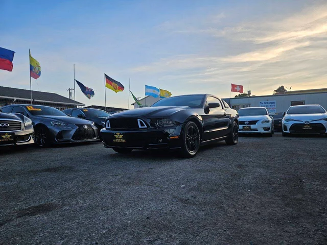 SEMINUEVOS FORD Mustang a Estados en autogozo