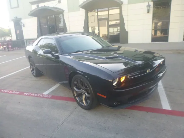 SEMINUEVOS DODGE Challenger a Estados en autogozo