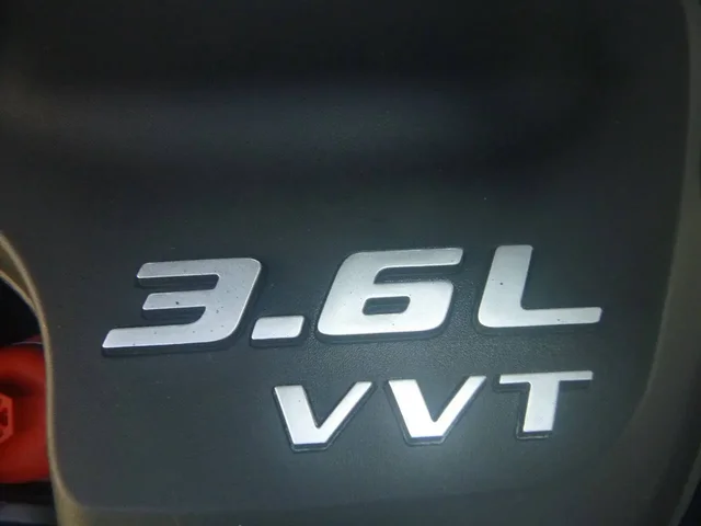 SEMINUEVOS DODGE Challenger a Estados en autogozo