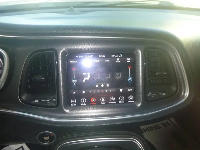 SEMINUEVOS DODGE Challenger a Estados en autogozo