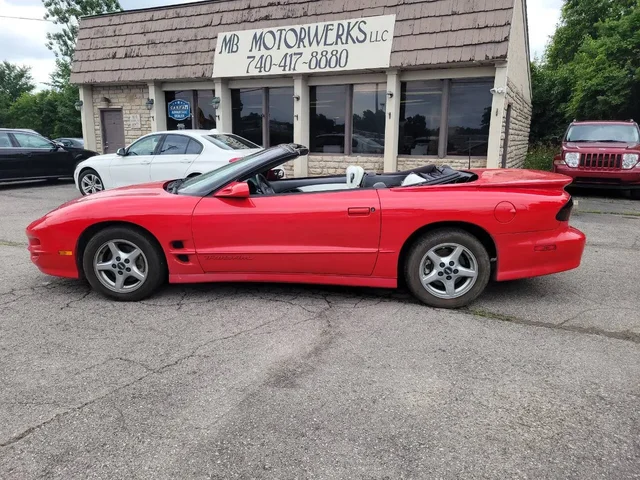SEMINUEVOS PONTIAC Firebird a Estados en autogozo