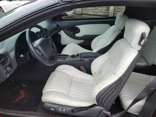 SEMINUEVOS PONTIAC Firebird a Estados en autogozo