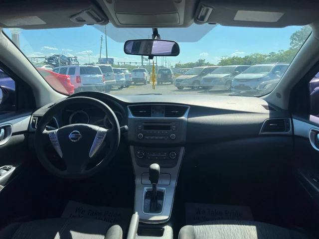 SEMINUEVOS NISSAN Sentra a Estados en autogozo