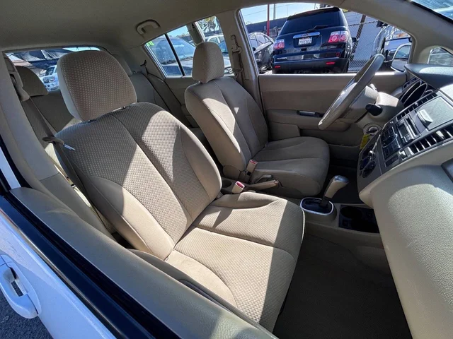 SEMINUEVOS NISSAN Versa a Estados en autogozo