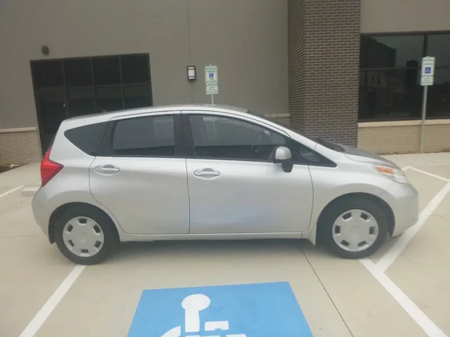 SEMINUEVOS NISSAN Versa Note a Estados en autogozo