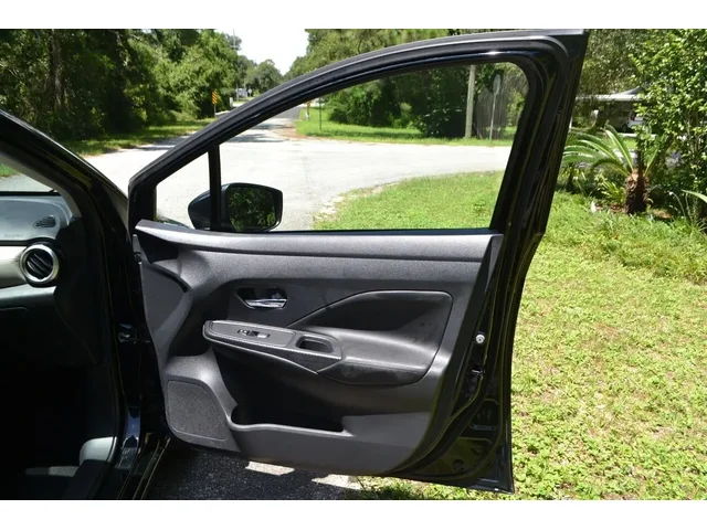 SEMINUEVOS NISSAN Versa a Estados en autogozo
