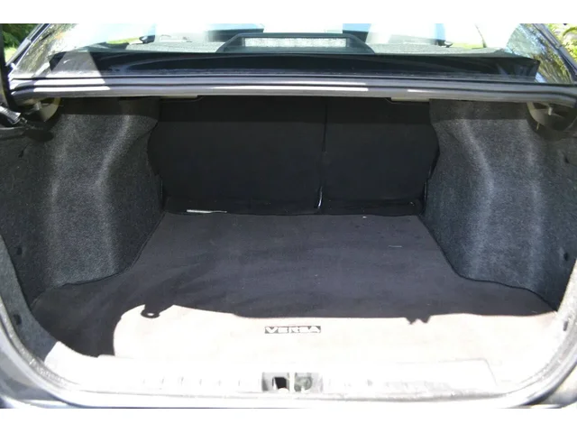 SEMINUEVOS NISSAN Versa a Estados en autogozo