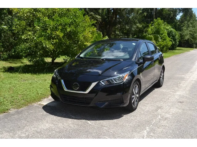 SEMINUEVOS NISSAN Versa a Estados en autogozo