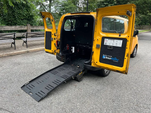 SEMINUEVOS NISSAN NV200 a Estados en autogozo