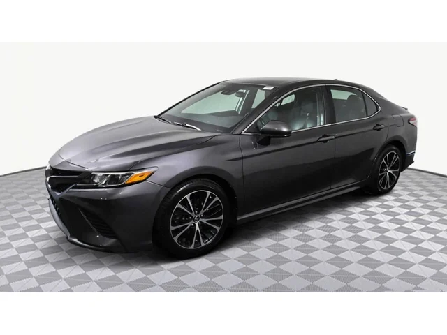SEMINUEVOS TOYOTA Camry a Estados en autogozo