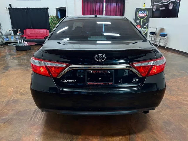 SEMINUEVOS TOYOTA Camry a Estados en autogozo