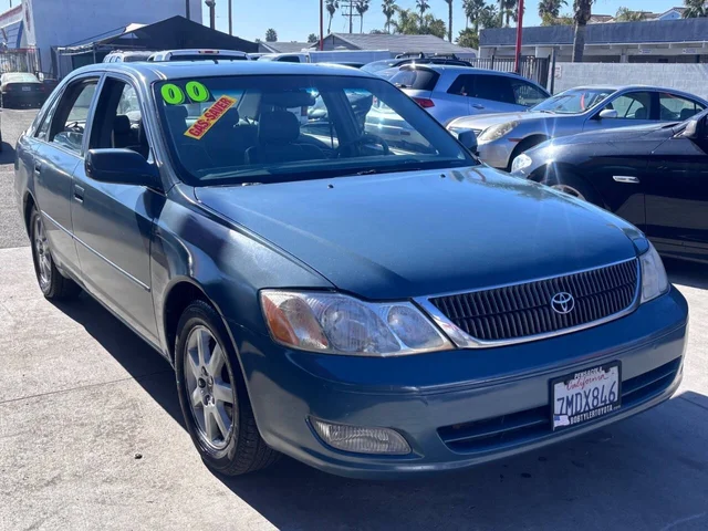 SEMINUEVOS TOYOTA Avalon a Estados en autogozo