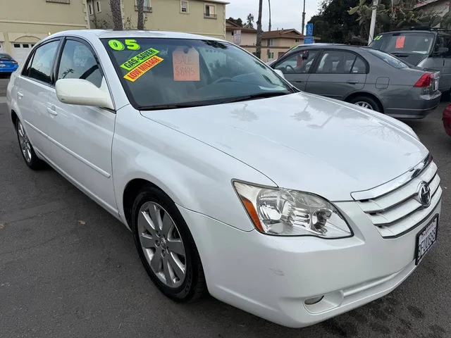 SEMINUEVOS TOYOTA Avalon a Estados en autogozo