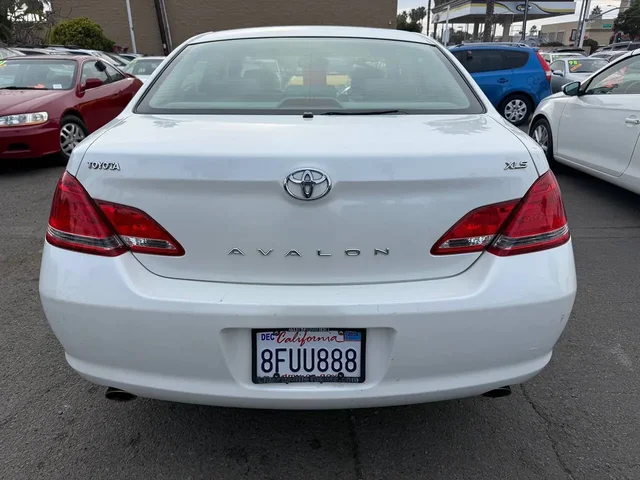 SEMINUEVOS TOYOTA Avalon a Estados en autogozo